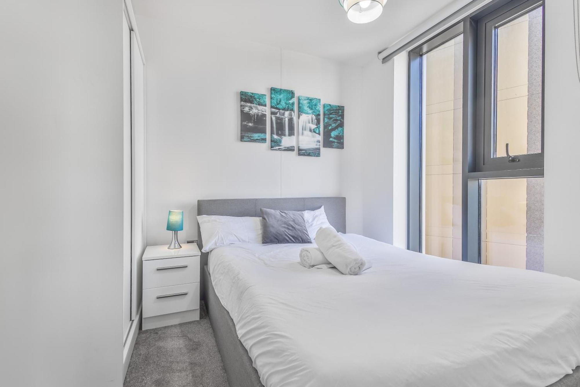 Luxury 2 Bedroom Apartment, On Broad Street! Birmingham Dış mekan fotoğraf