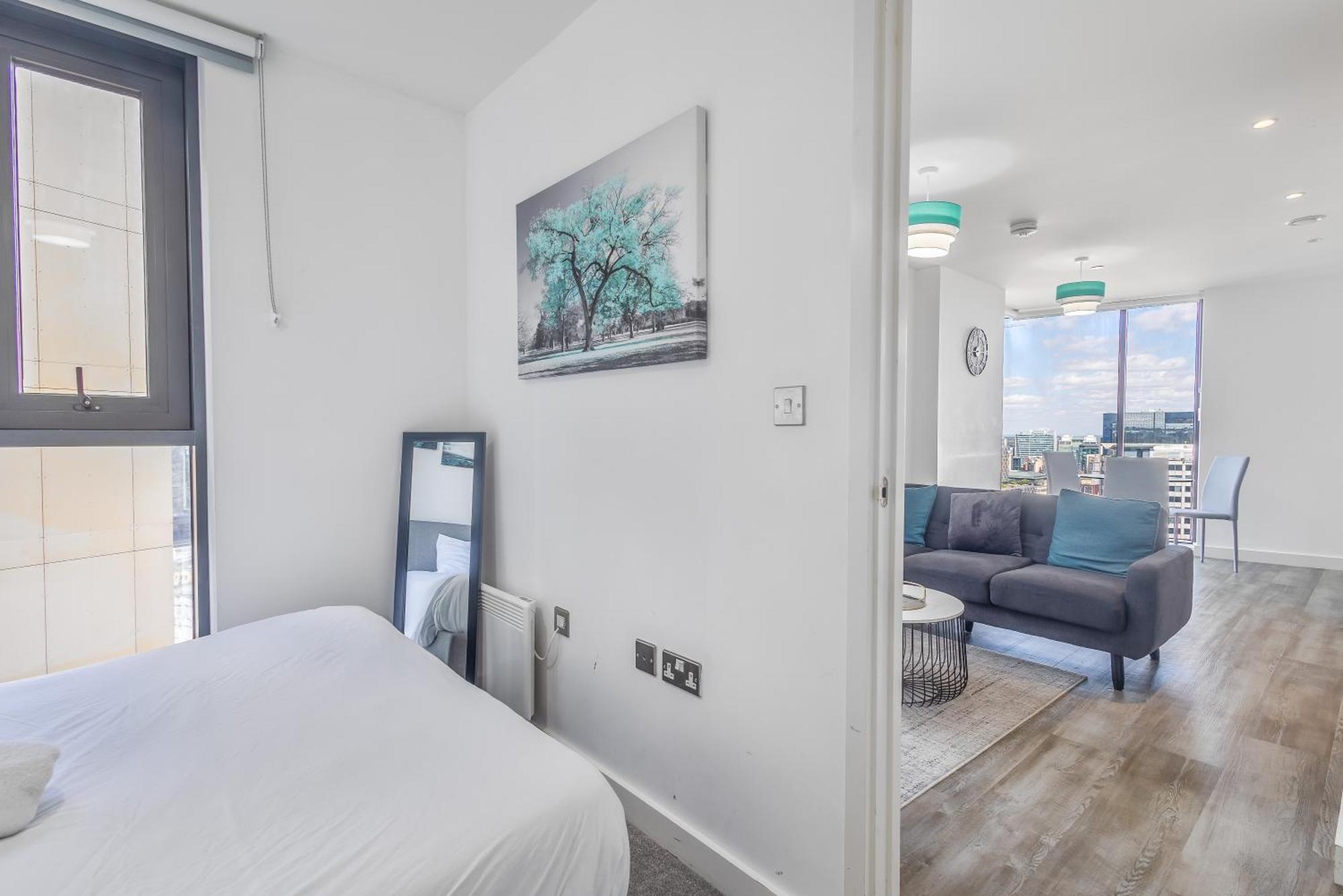 Luxury 2 Bedroom Apartment, On Broad Street! Birmingham Dış mekan fotoğraf