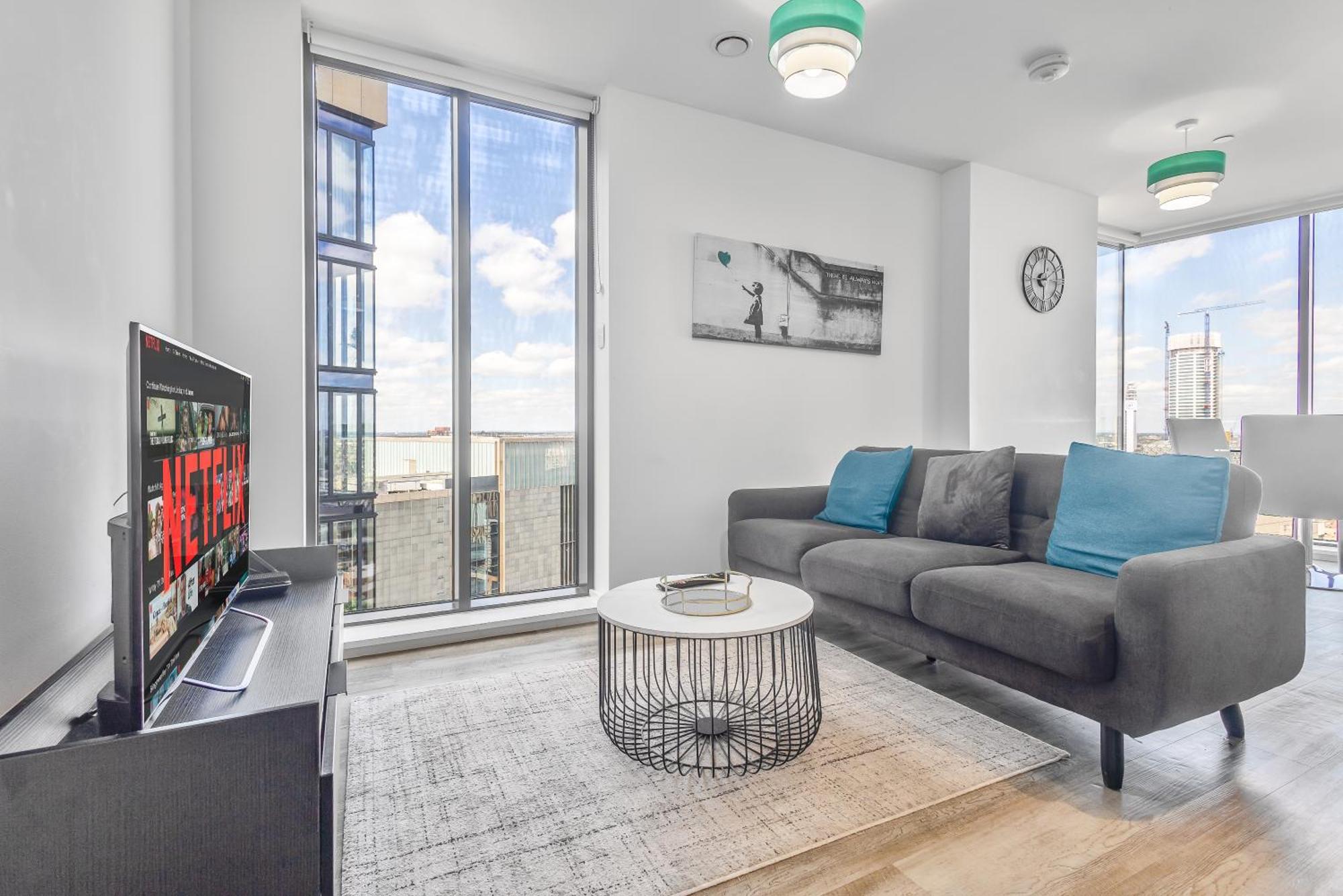 Luxury 2 Bedroom Apartment, On Broad Street! Birmingham Dış mekan fotoğraf